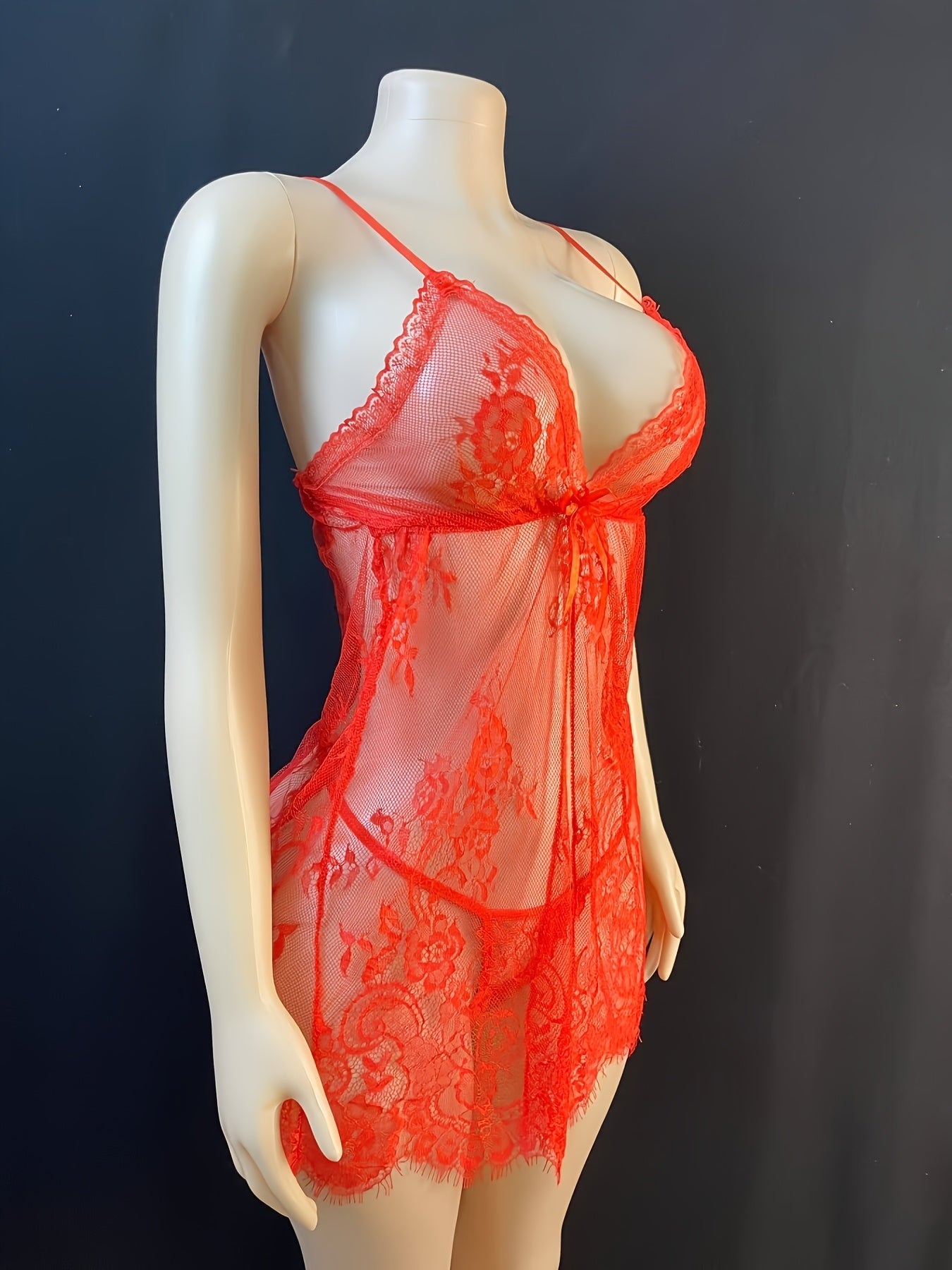 فستان نوم أحمر جميل