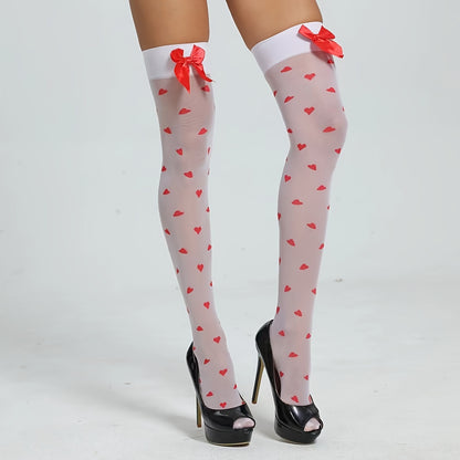 جوارب نسائية بأربطة قلبية