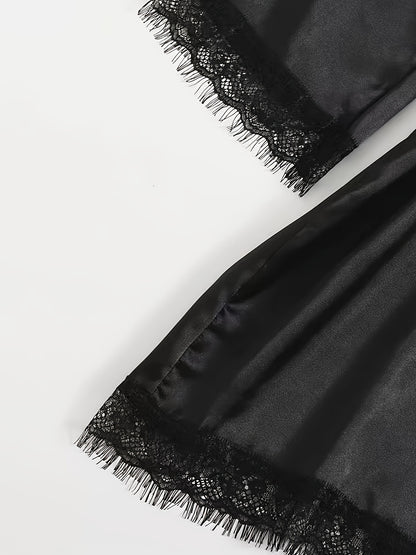 طقم لoungewear ساتان أنيق