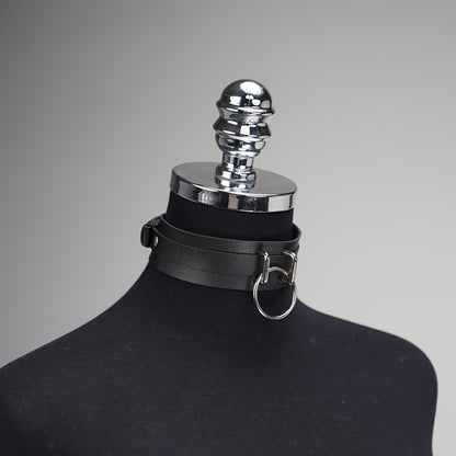 حزام عنق جلد صناعي للنساء