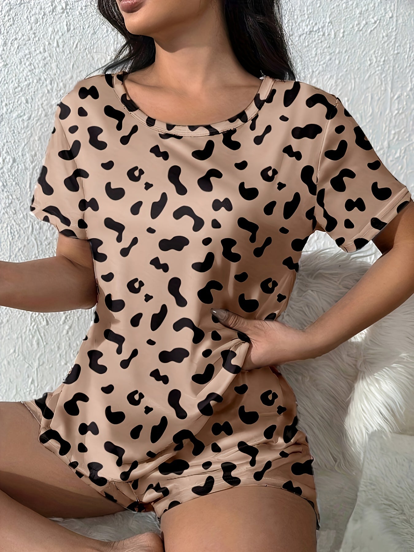 بيجامة نسائية صيفية منقوشة