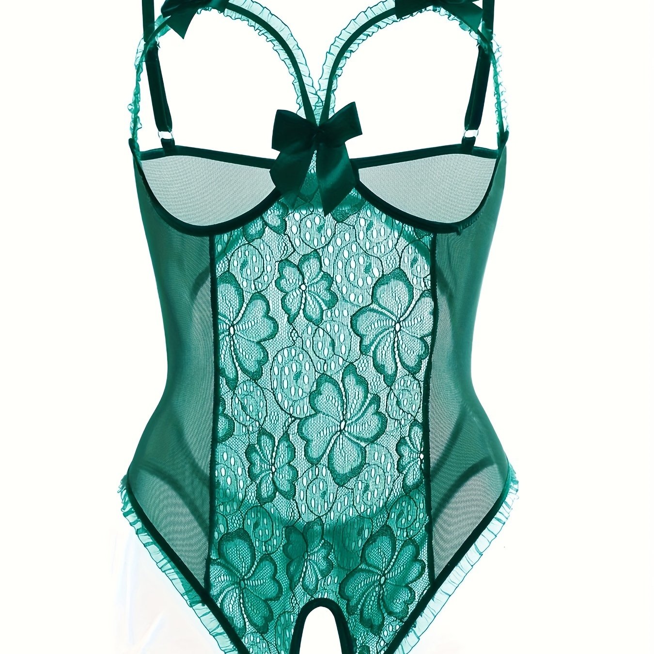 بدلة نسائية مثيرة بقصة دانتيل