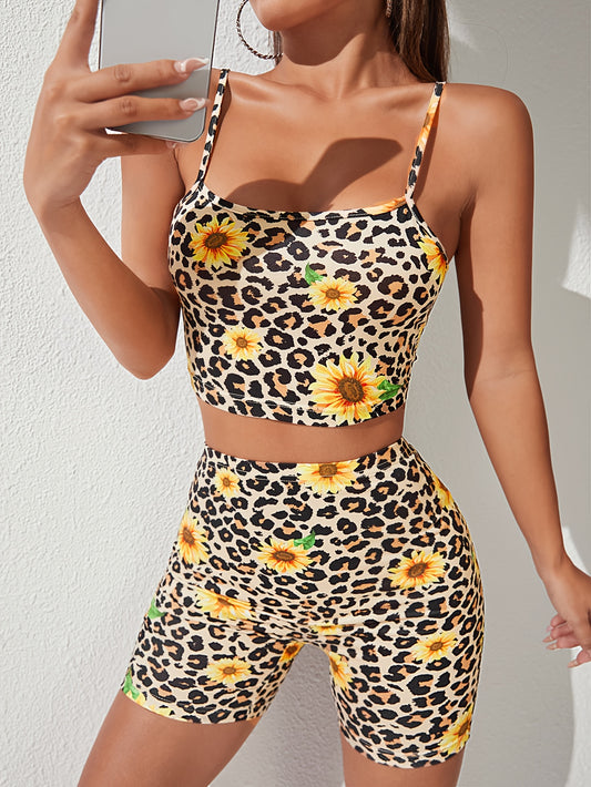 مجموعة شورت نسائي بتصميم زهور