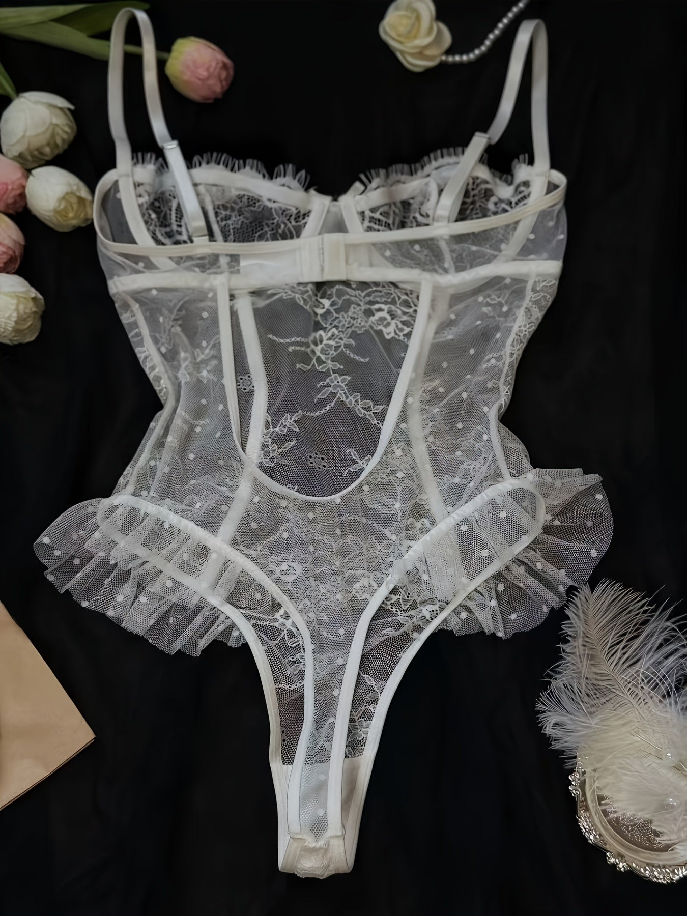 ملابس داخلية مثيرة شبكي