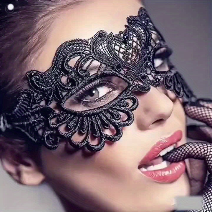 قناع عيون دانتيل أسود