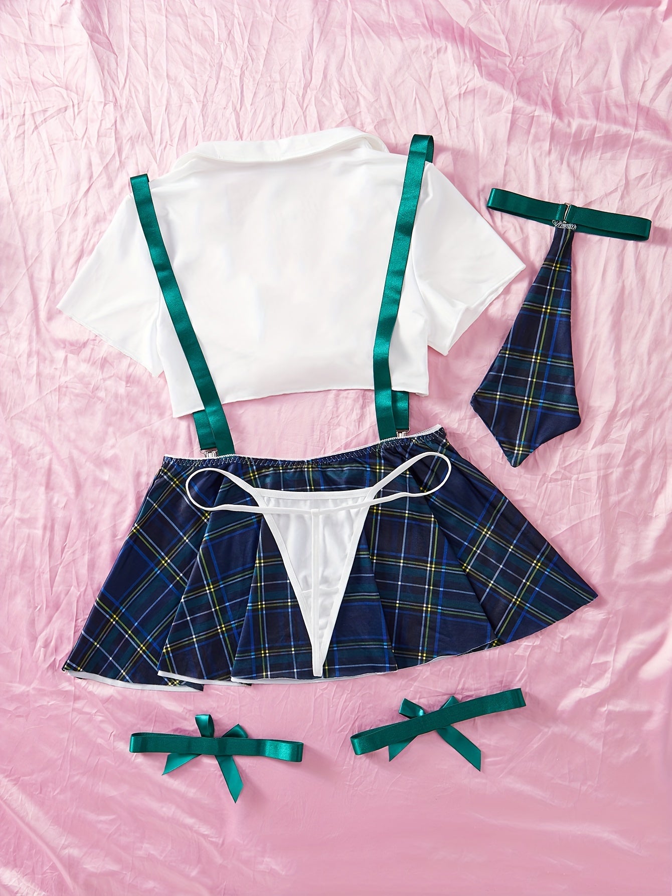 زي كوسبلاي نسائي