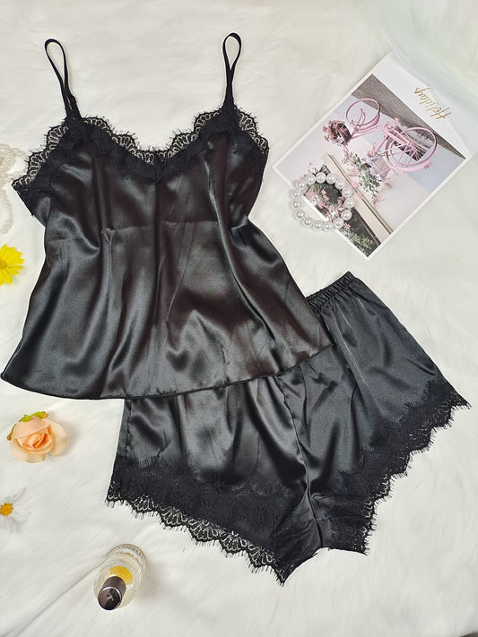 طقم بيجامة نسائية مثير