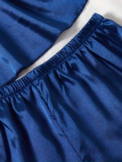 مجموعة نوم نسائية مع حمالات سباجيتي