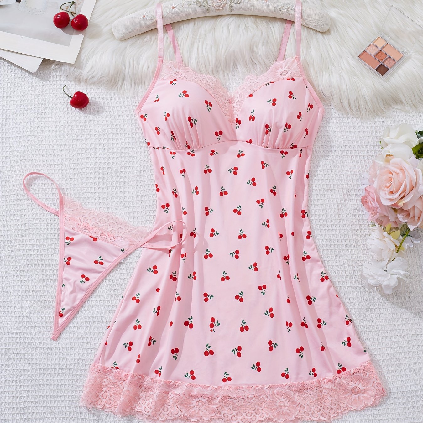 بيجامة نسائية قصيرة