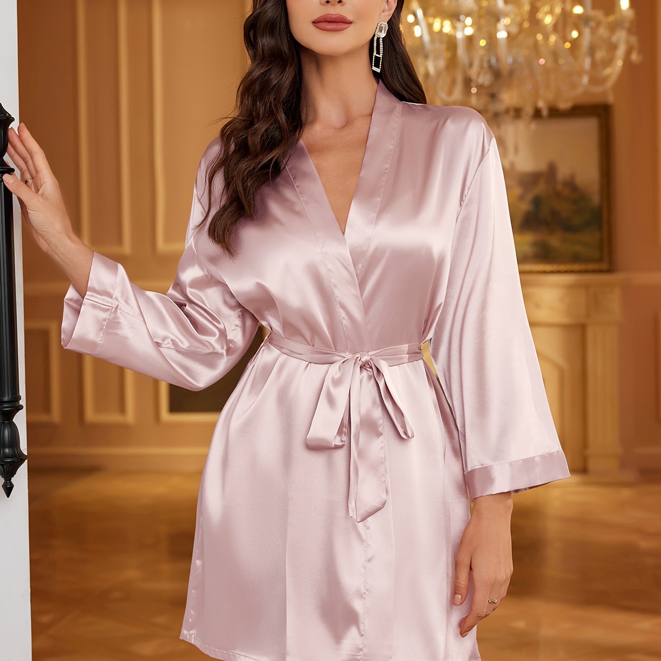روب ساتان فاخر للنساء