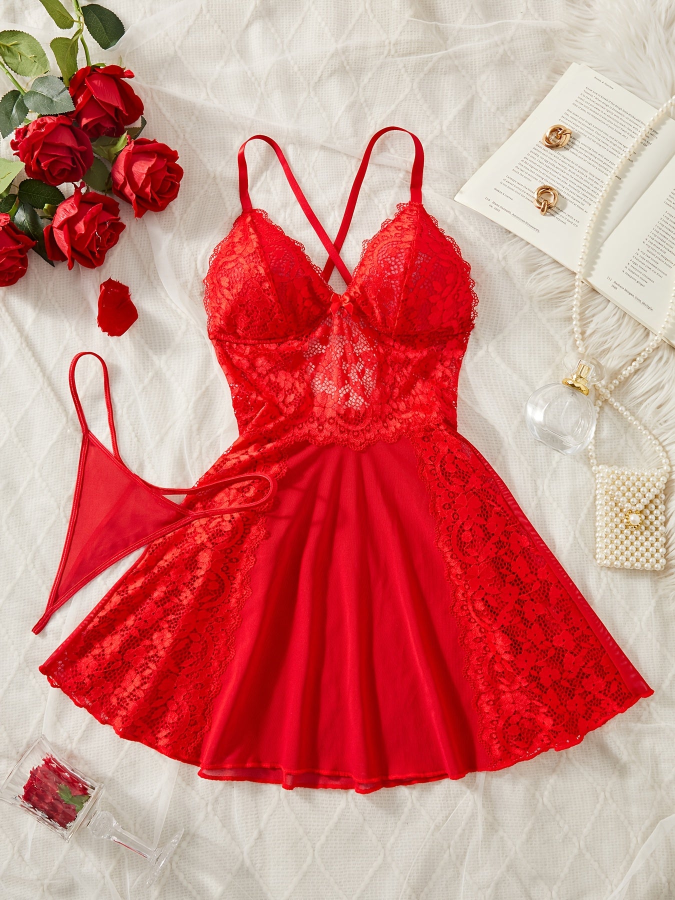 فستان ميني بتصميم زهور