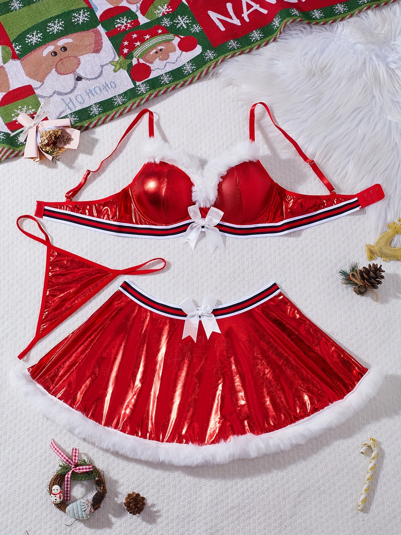 مجموعة ملابس داخلية مثيرة جلدية