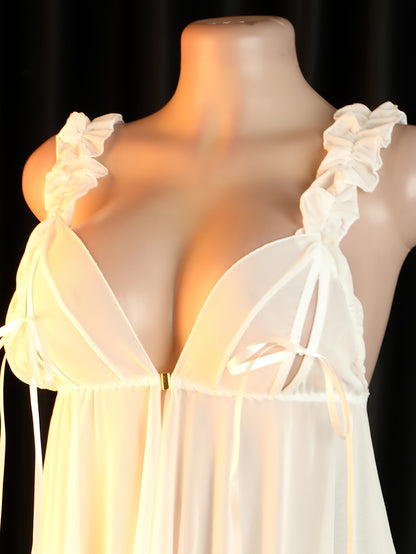 لباس نوم نسائي من الدانتيل