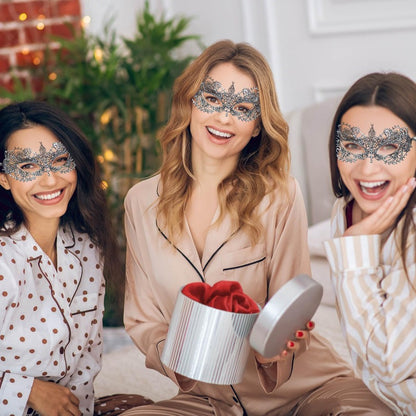 قناع فينيسي نسائي