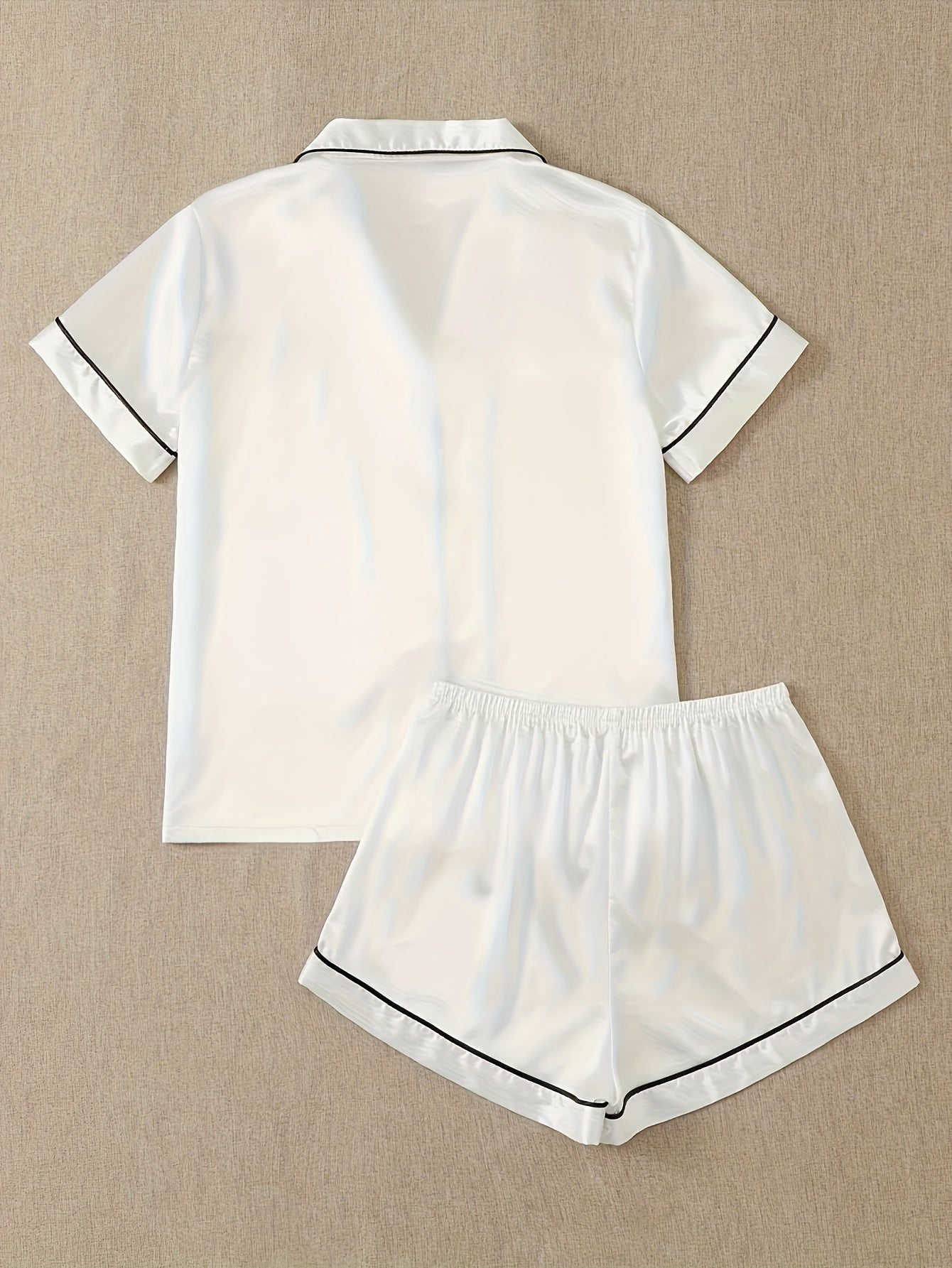 طقم بيجاما نسائي