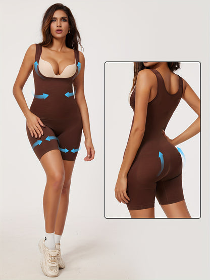 بدلة نسائية ضيقة