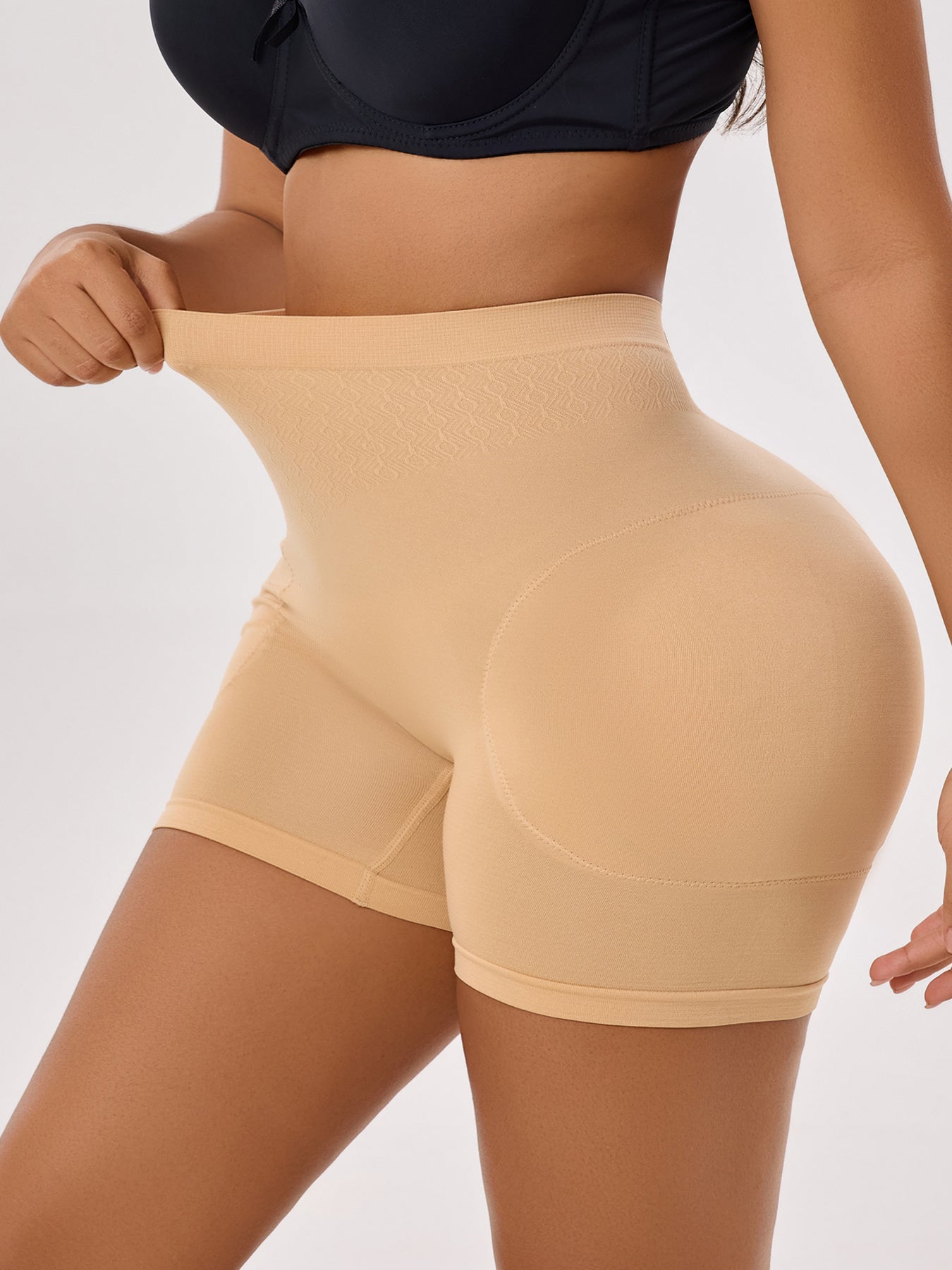 شورت نسائي عالي الخصر