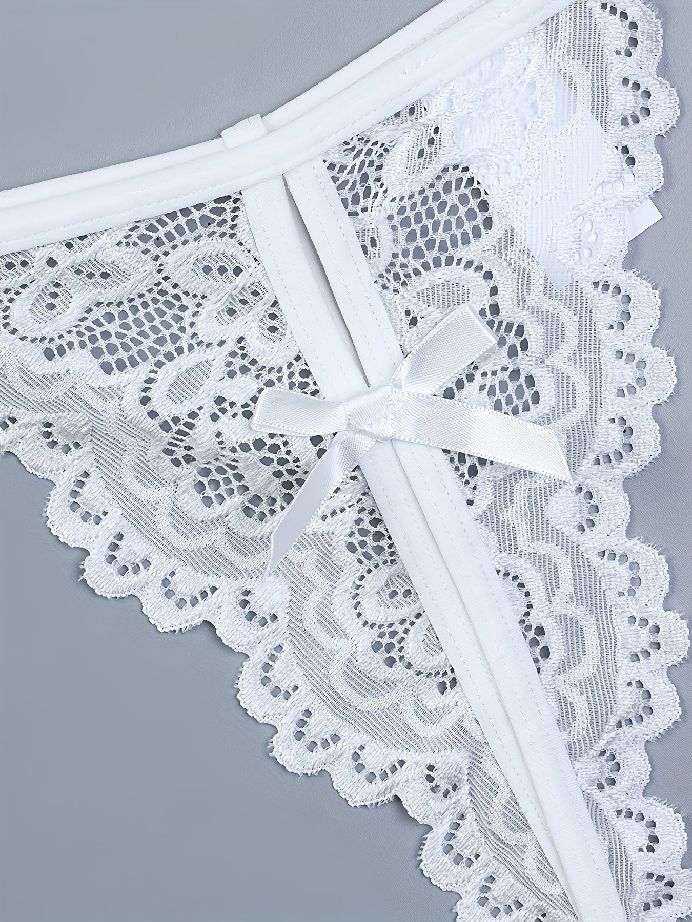 طقم بيجامة فاخر مكون من ثلاث قطع