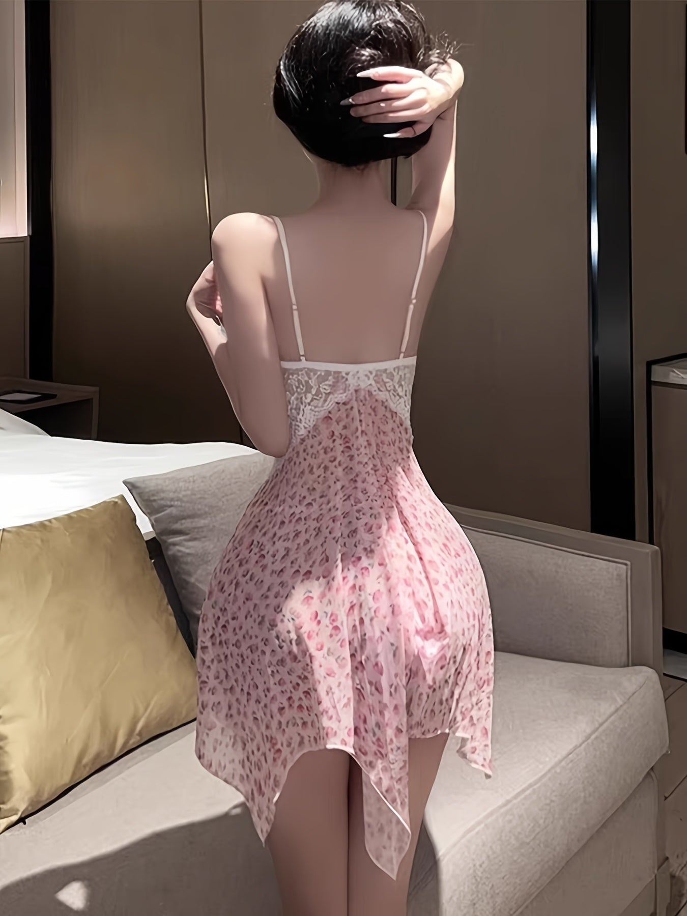 فستان نوم مزخرف بشبك