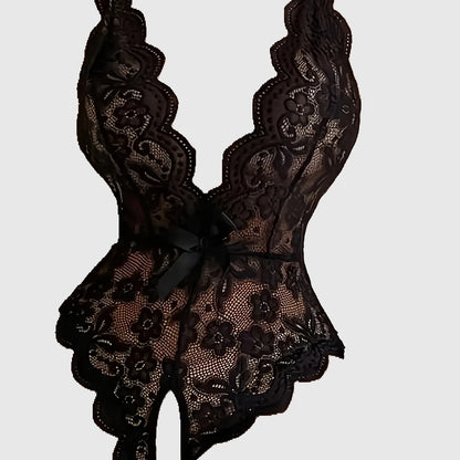 تيشيرت لنسائي بتصميم مثير