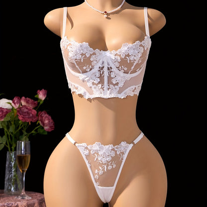 أطقم لنجري زفاف أنيقة للنساء