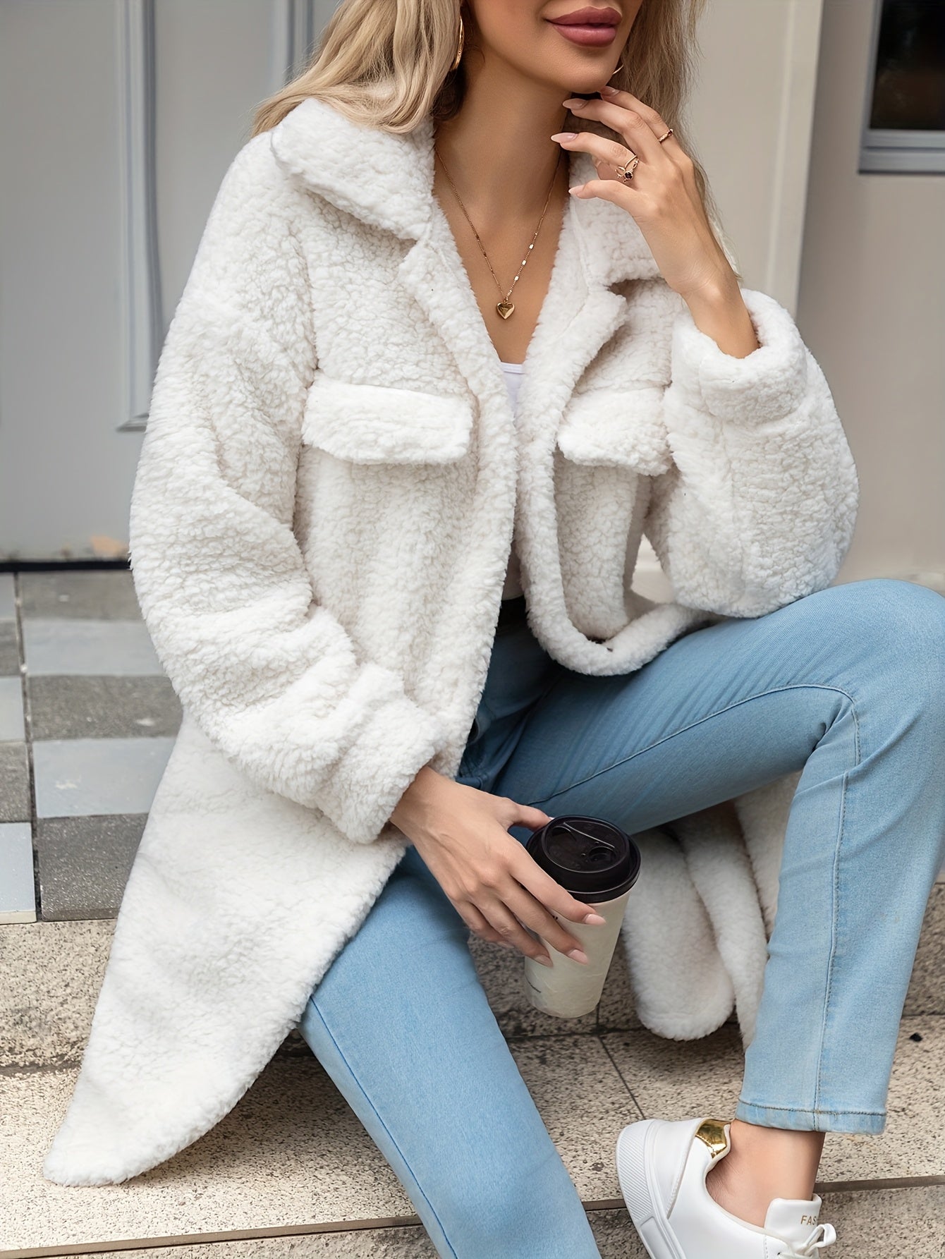 معطف شتوي ناعم للنساء