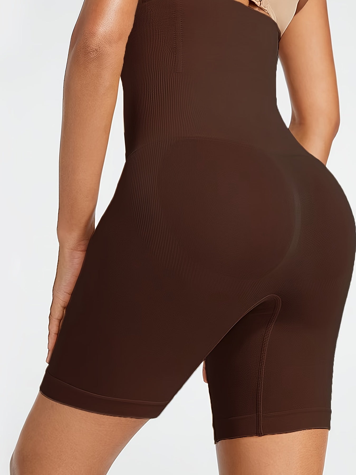 شورت نسائي مرتفع الخصر