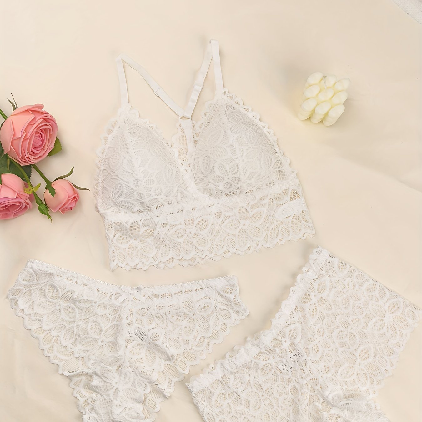 مجموعة لانجري نسائي دانتيل