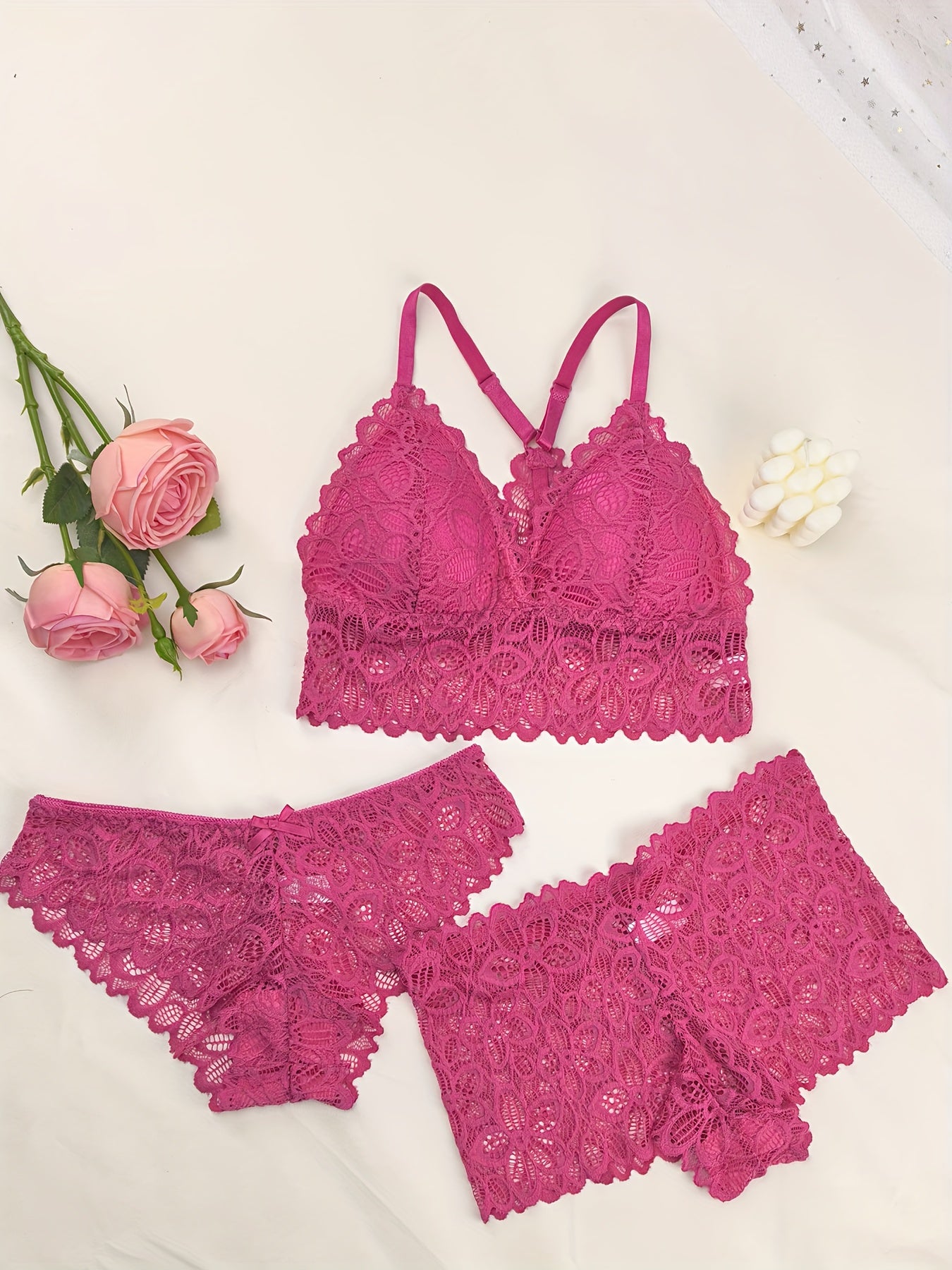 مجموعة لانجري نسائي دانتيل