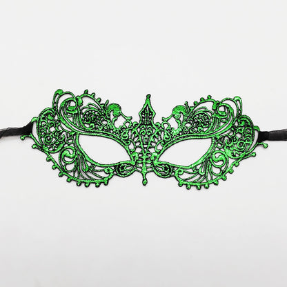 قناع لامع بألوان متنوعة