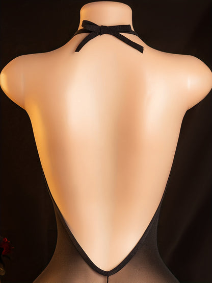 بدلة نسائية مثيرة بدون أكمام