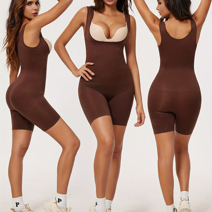 بدلة نسائية ضيقة