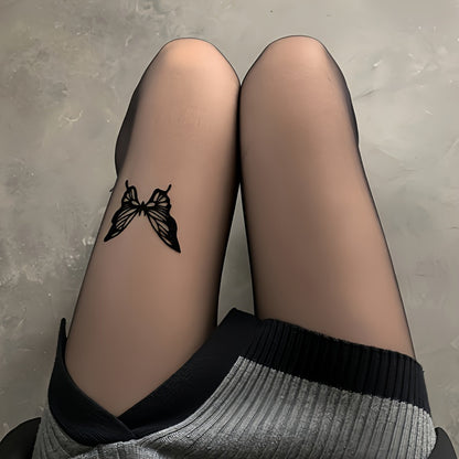 جوارب نسائية بتصميم فراشة