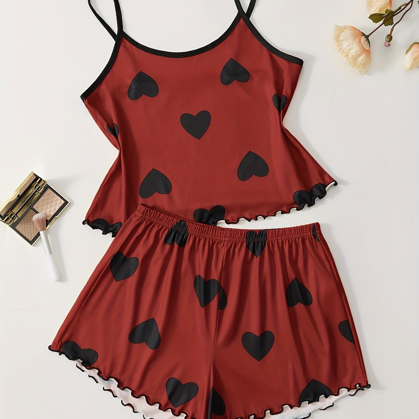 بدلة نوم نسائية مع شورت