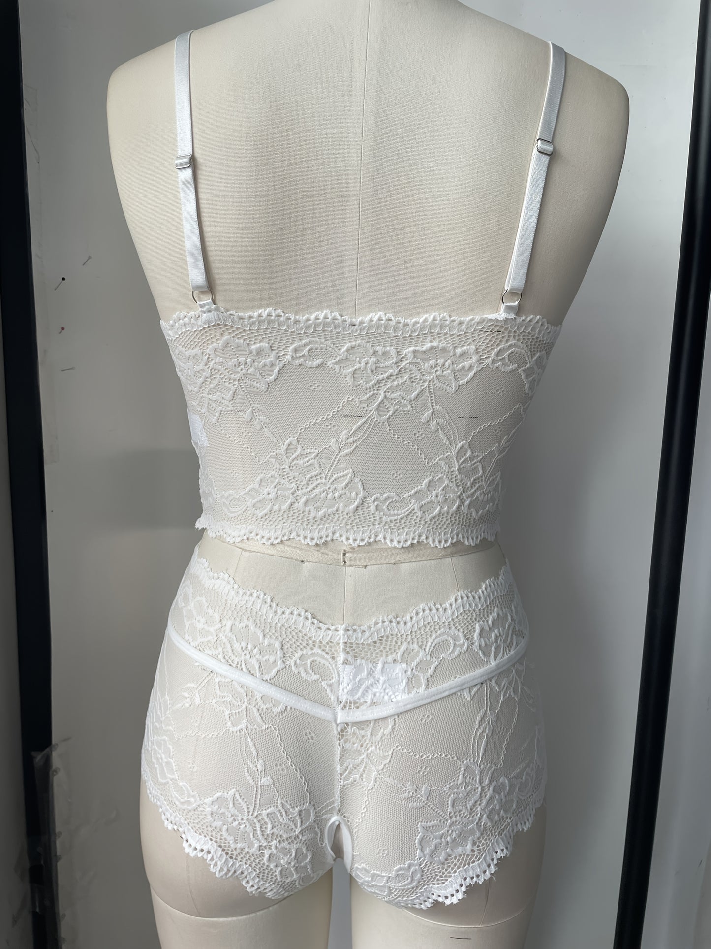 ست داريني نسائي مزخرف