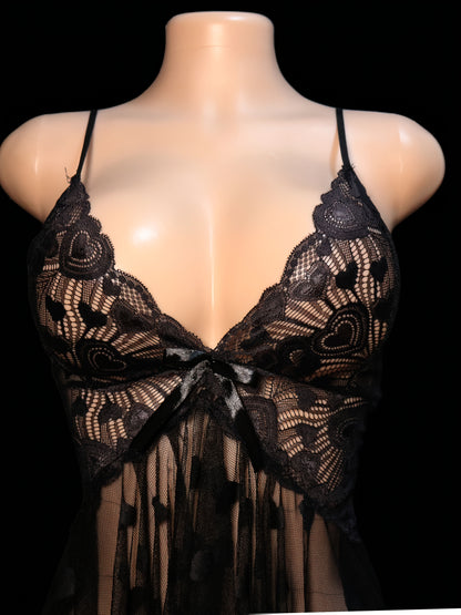 طقم ليلية حب قلب بألوان متباينة