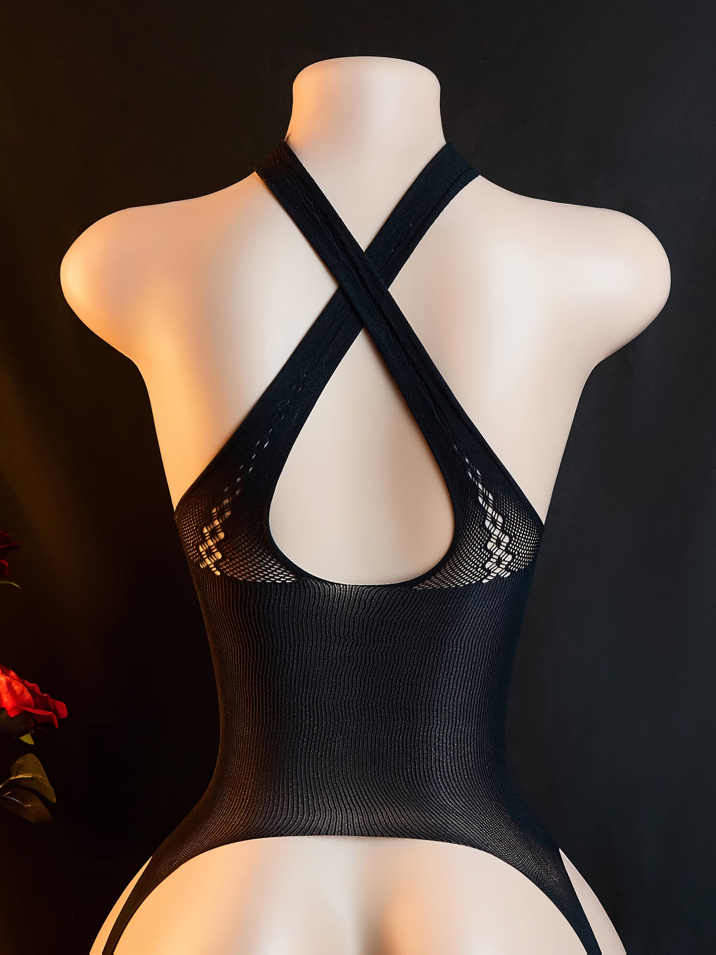 بدلة نسائية مثيرة