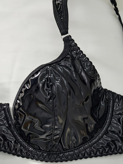 مجموعة ملابس داخلية نسائية عصرية