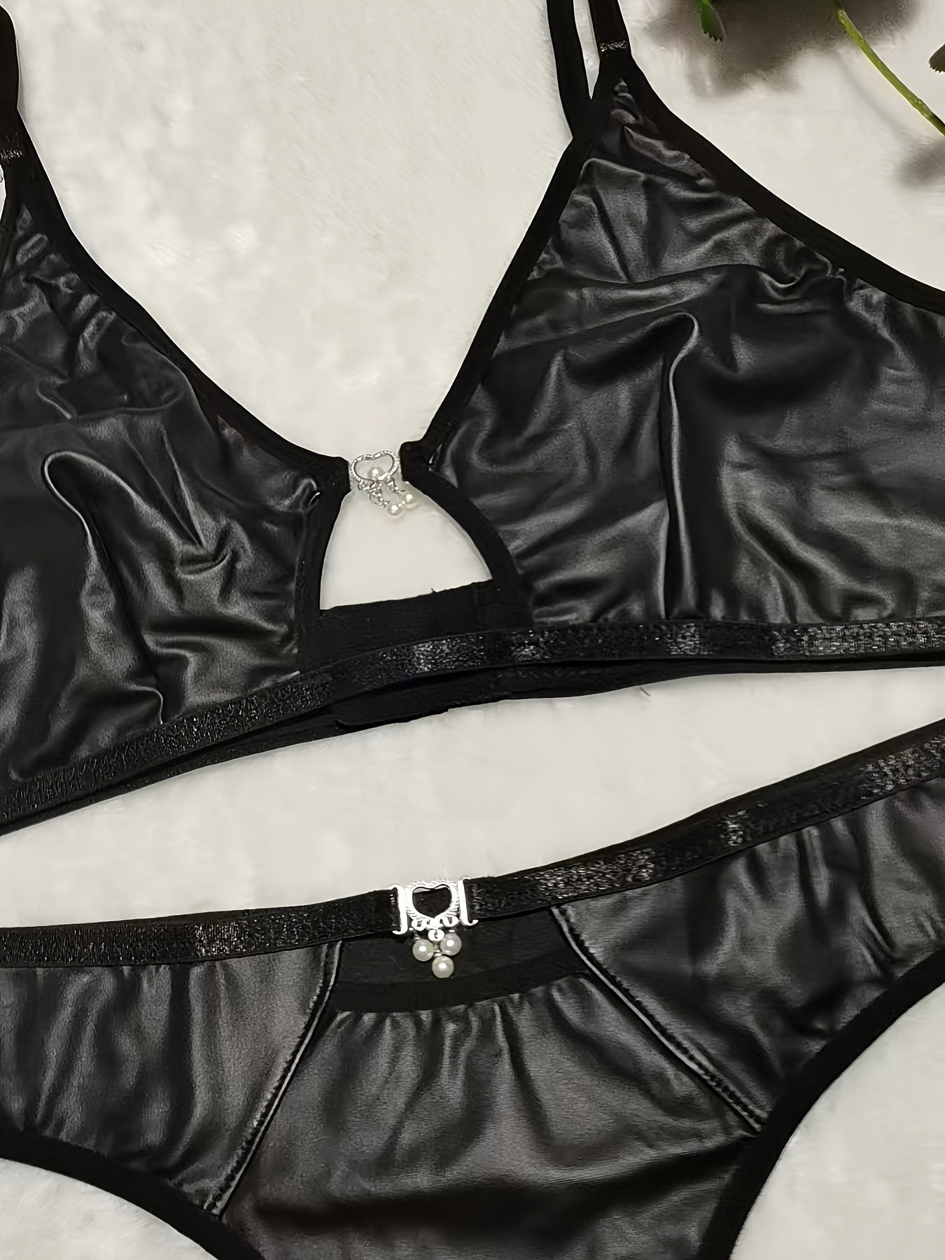 مجموعة ملابس داخلية أنيقة كبيرة الحجم - أسود