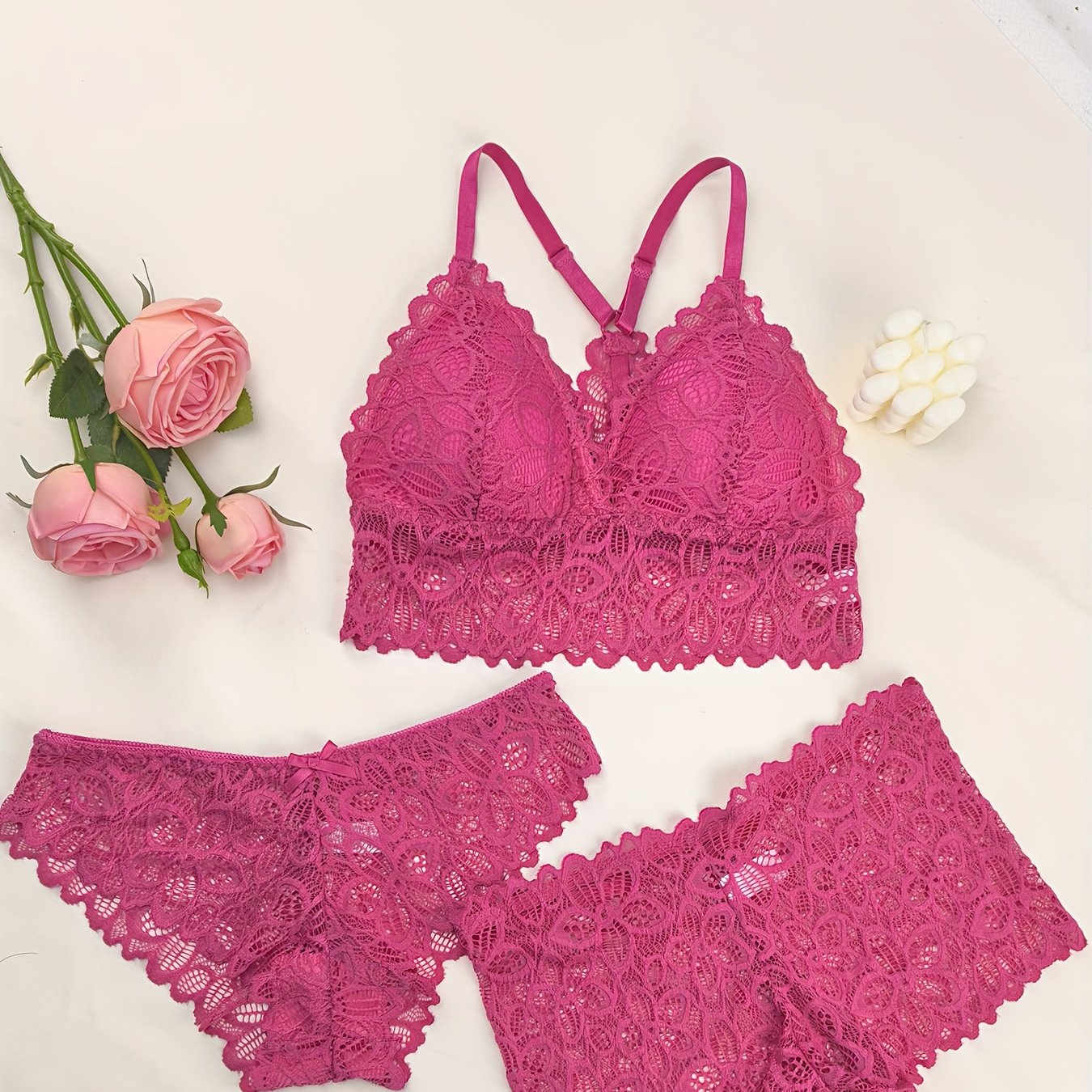 مجموعة لانجري نسائي دانتيل