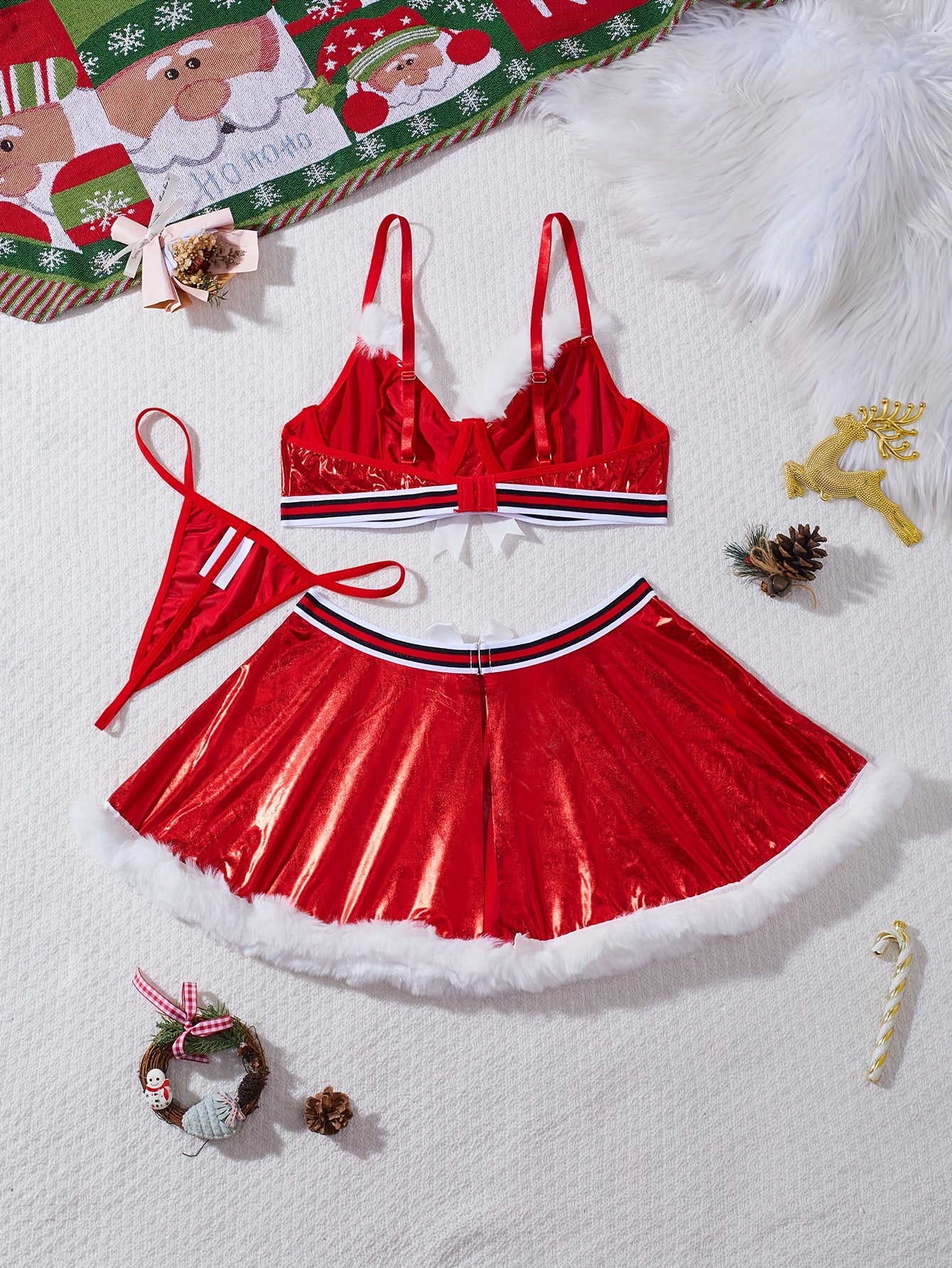 مجموعة ملابس داخلية مثيرة جلدية